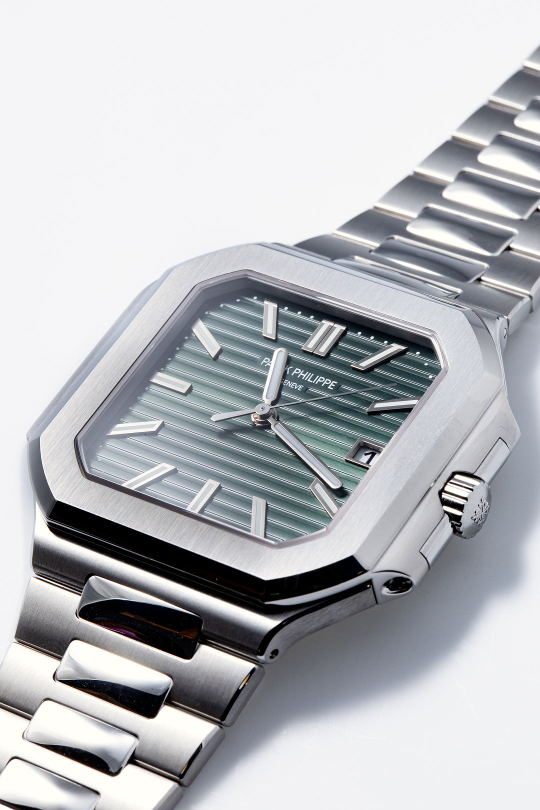 Patek Philippe Cubitus 5821/1A