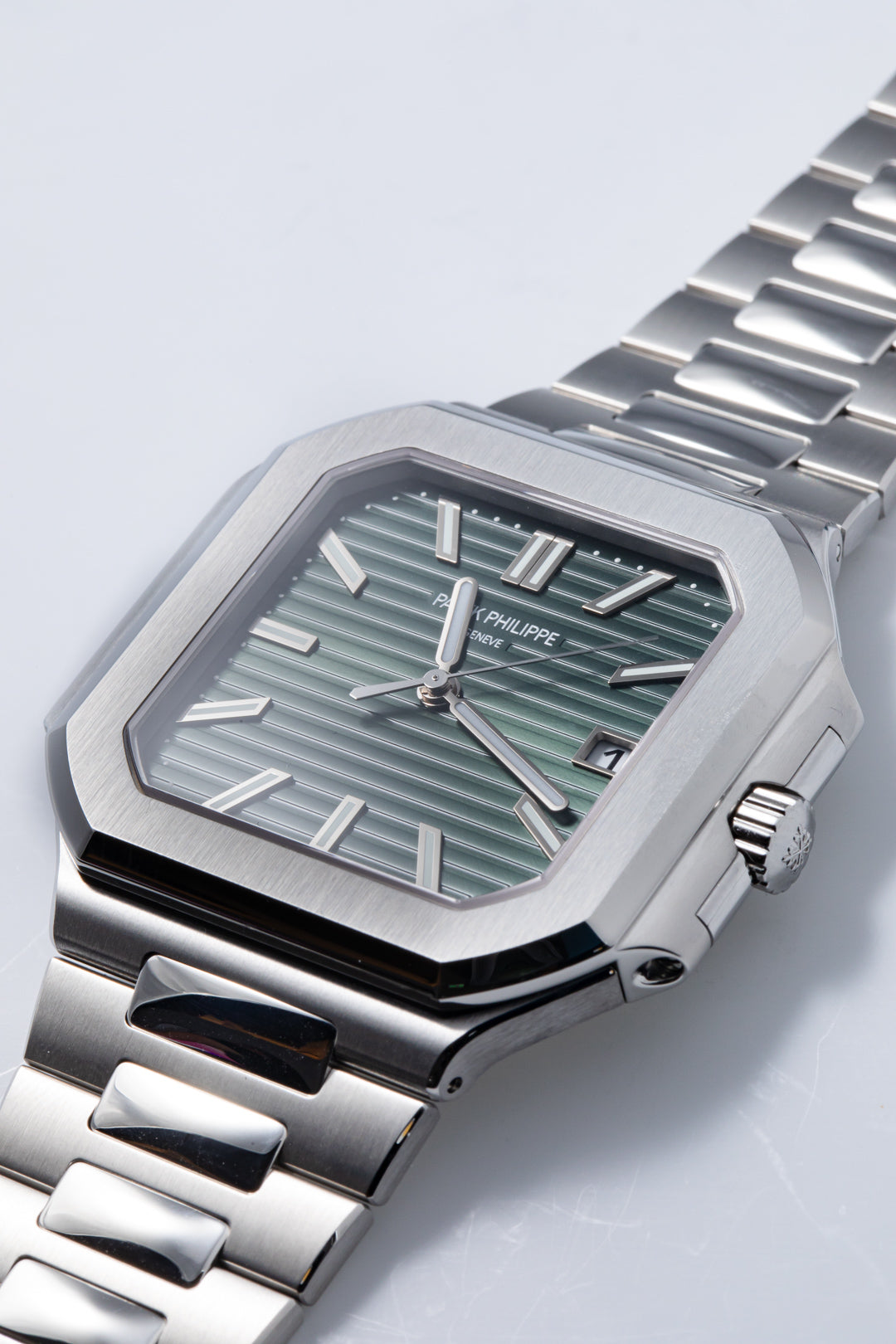 Patek Philippe Cubitus 5821/1A