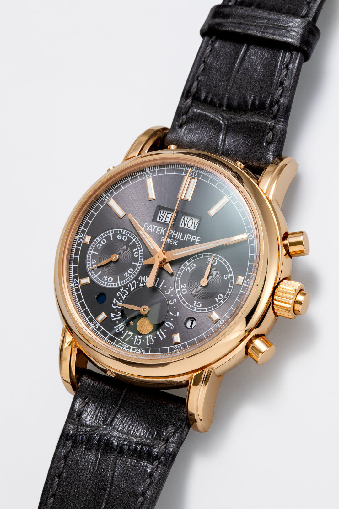 Perpetual Calendar Chronograph 5204R-001