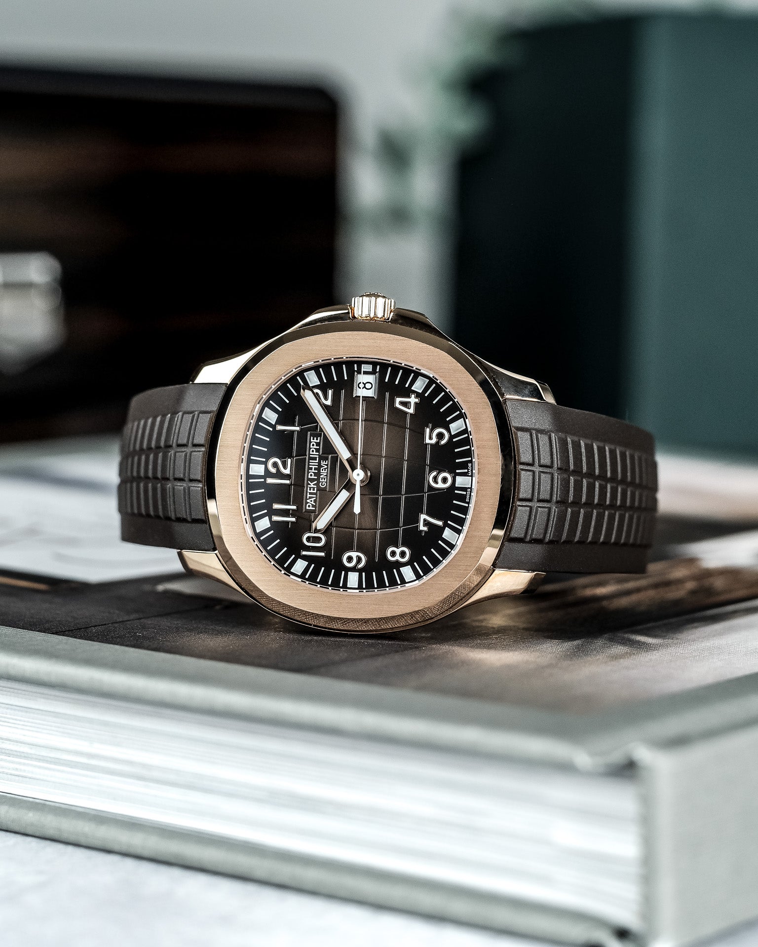 Patek Philippe Aquanaut 5167R 001 Elegant Rose Gold Watch