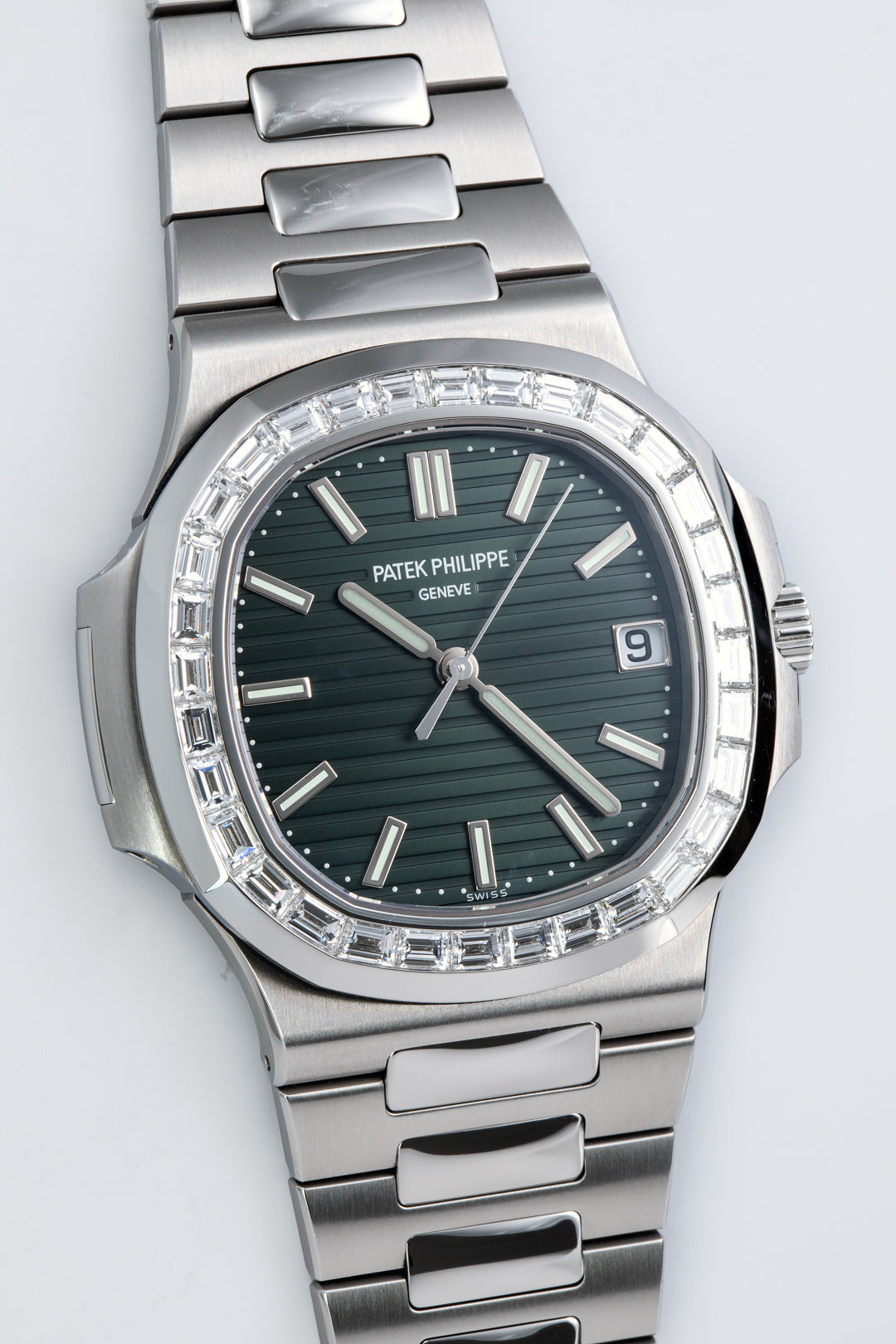 Patek Philippe Nautilus 'Green Dial' 5711/1300A